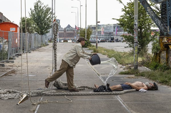 OverHetIJ_Unboxed_Beton_fotoMoonSaris_8230-scaled